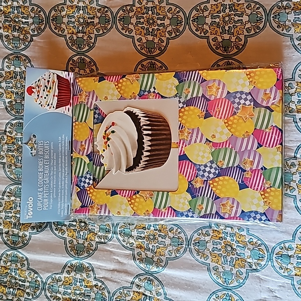 Tovolo Cupcake Cookie Gift Boxes Set of 6 Birthday Balloon Treat Bakery NWT